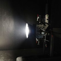 500w-स्पोर्ट्स-लाइट