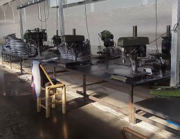 एलईडी स्ट्रीट लाइट खाली